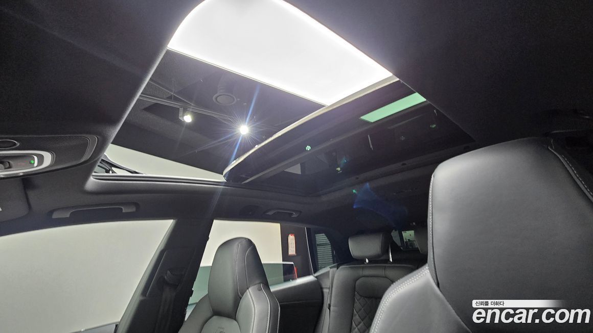 Audi Q8 2023
