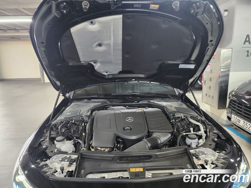 Mercedes-Benz CLE-Class 2025