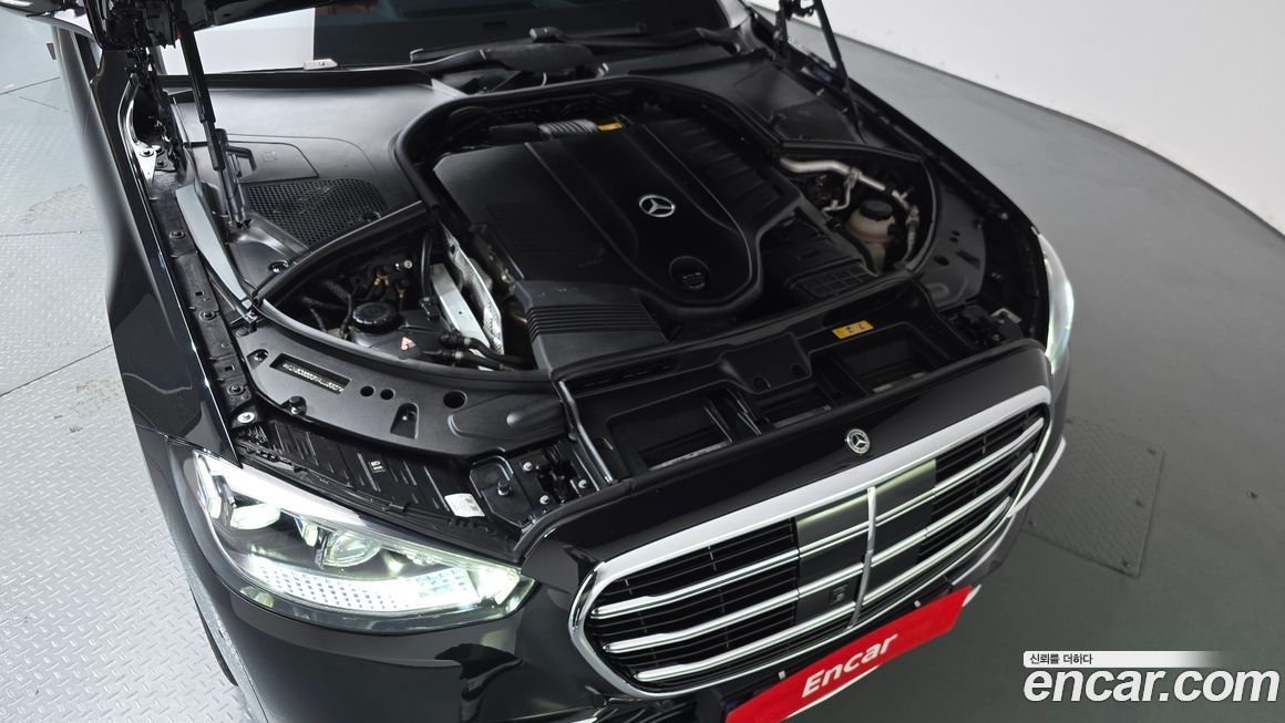 Mercedes-Benz S-Class 2022