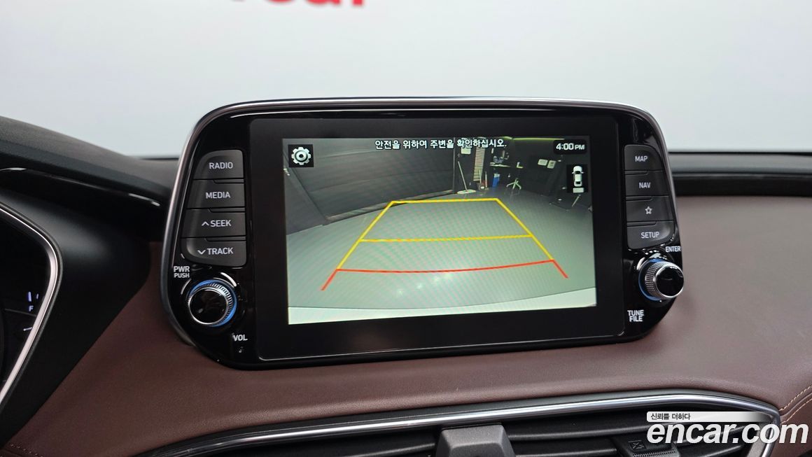 Hyundai Santafe 2020