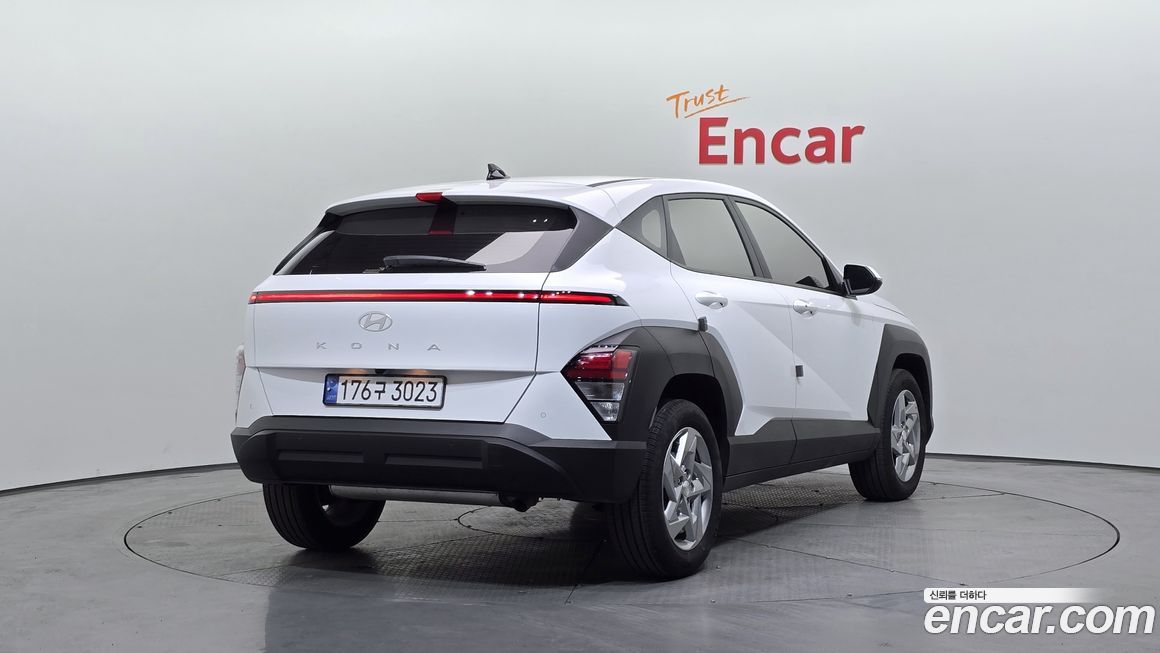 Hyundai Kona 2025