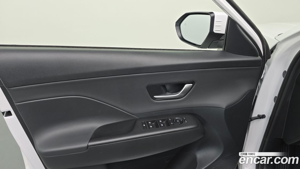 Hyundai Kona 2025