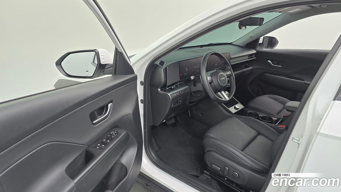 Hyundai Kona 2025