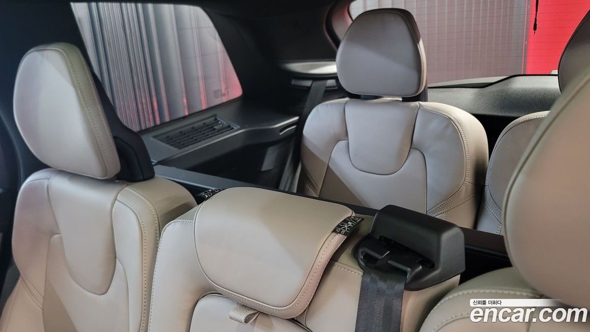 Volvo XC90 2026