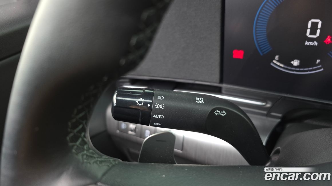 Hyundai Kona 2025