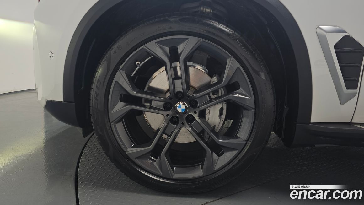 BMW X5 2024