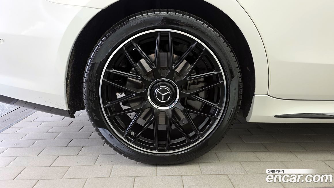 Mercedes-Benz S-Class 2022