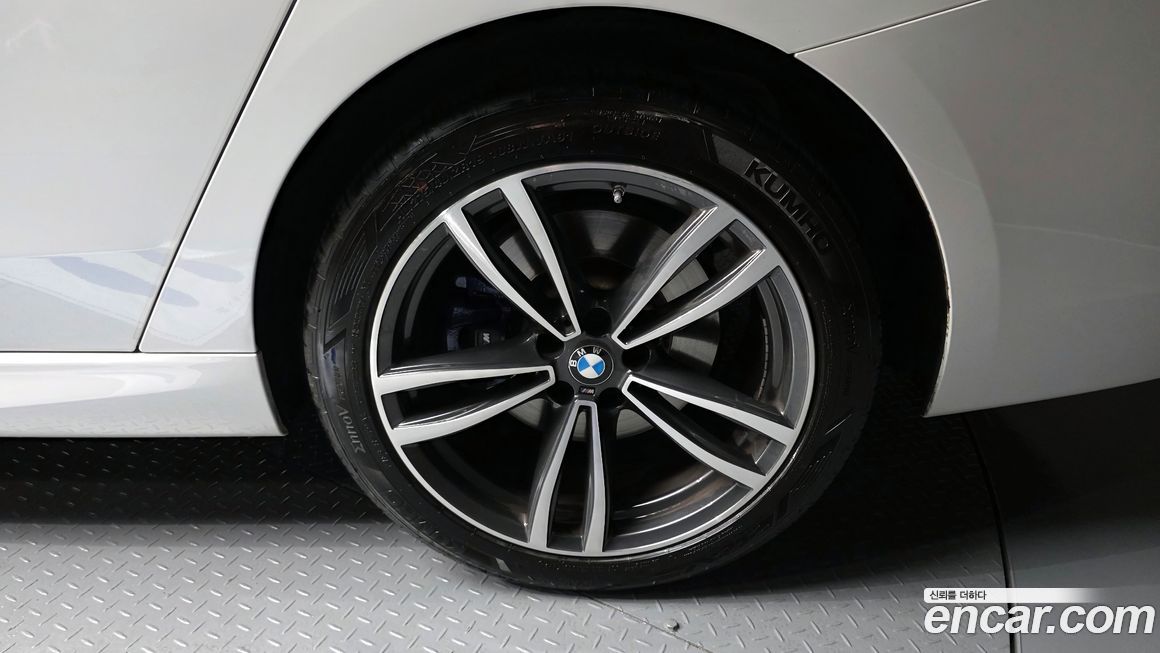 BMW Gran Turismo 2022
