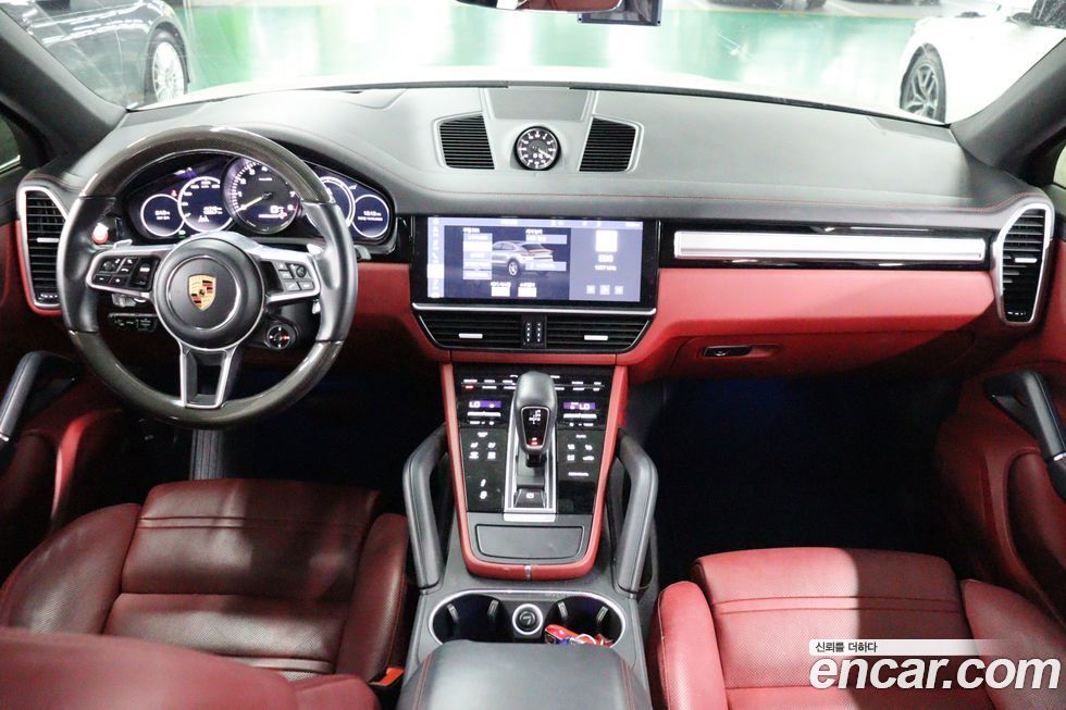 Porsche Cayenne 2020