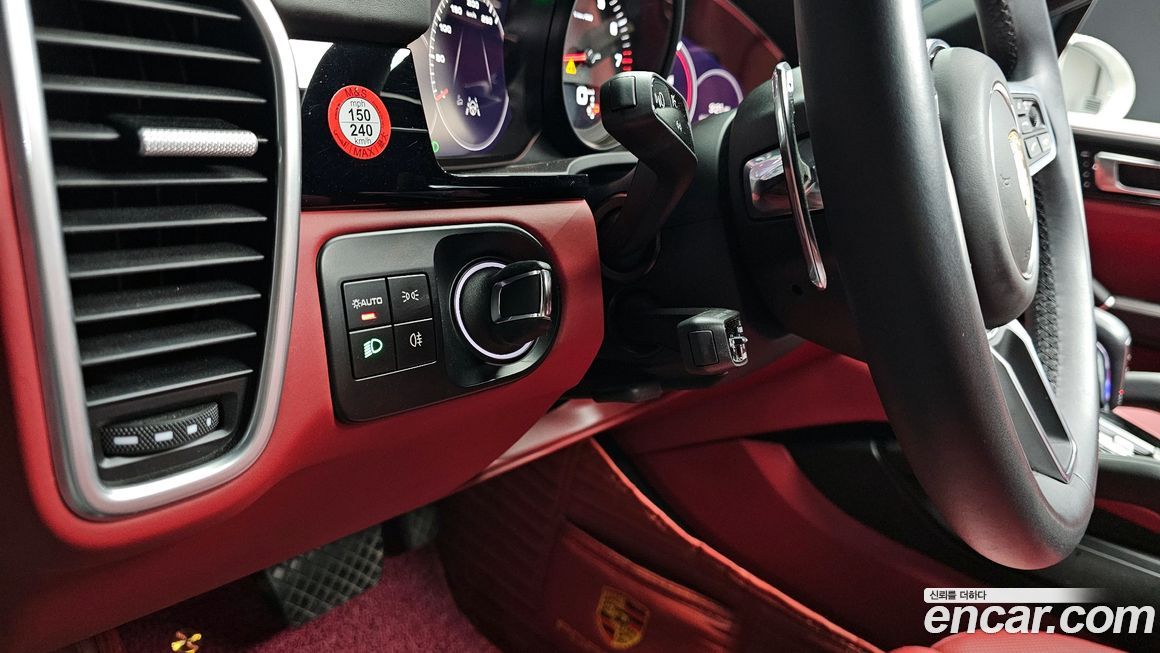 Porsche Cayenne 2023