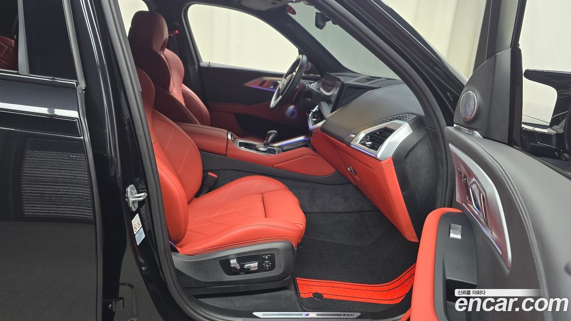 BMW XM 2024