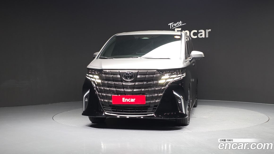 Toyota Alphard 2025