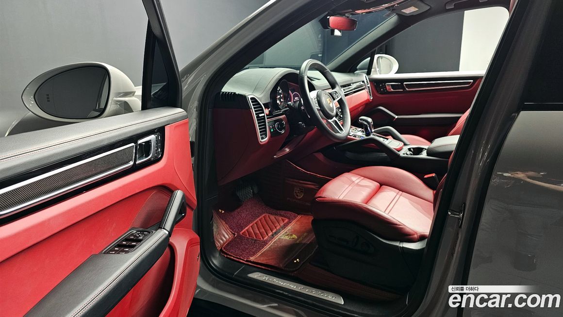 Porsche Cayenne 2023