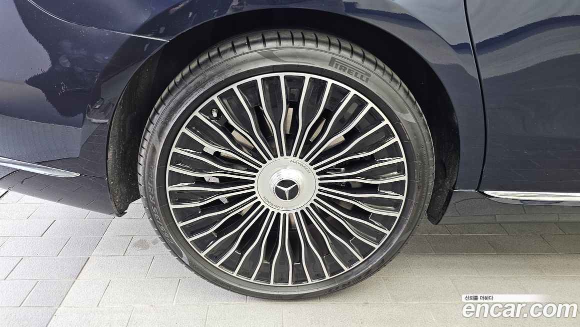 Mercedes-Benz S-Class 2022