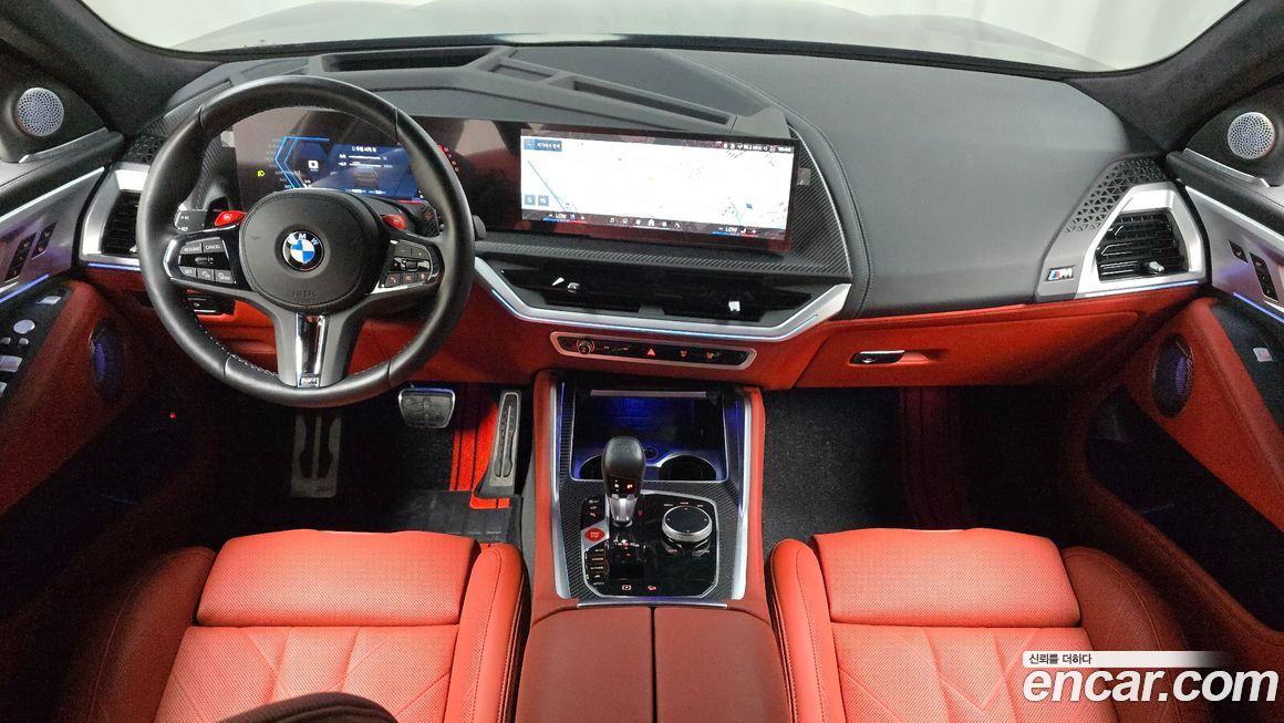 BMW XM 2024
