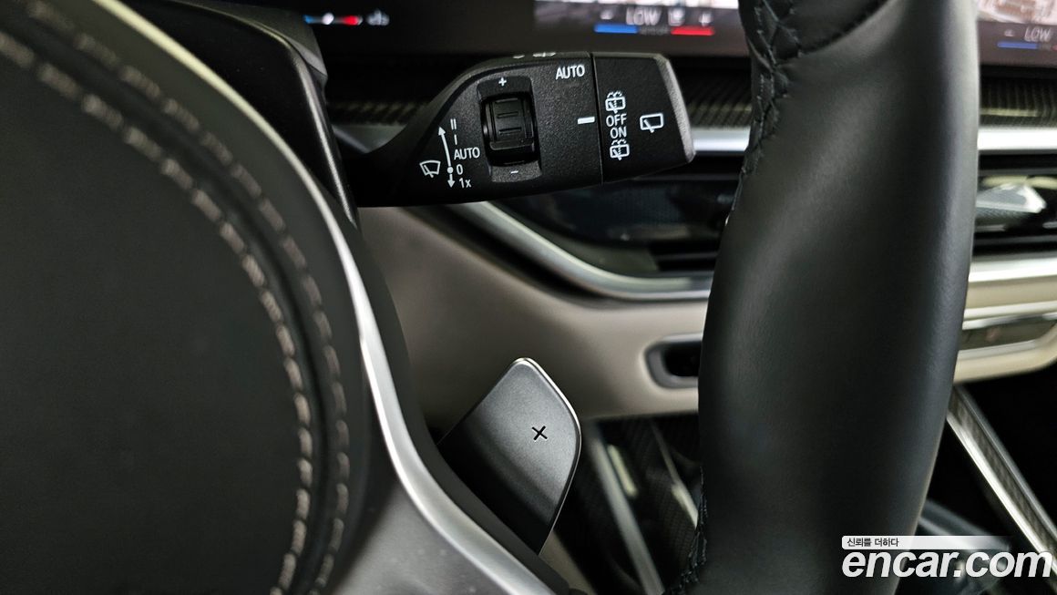 BMW X7 2025