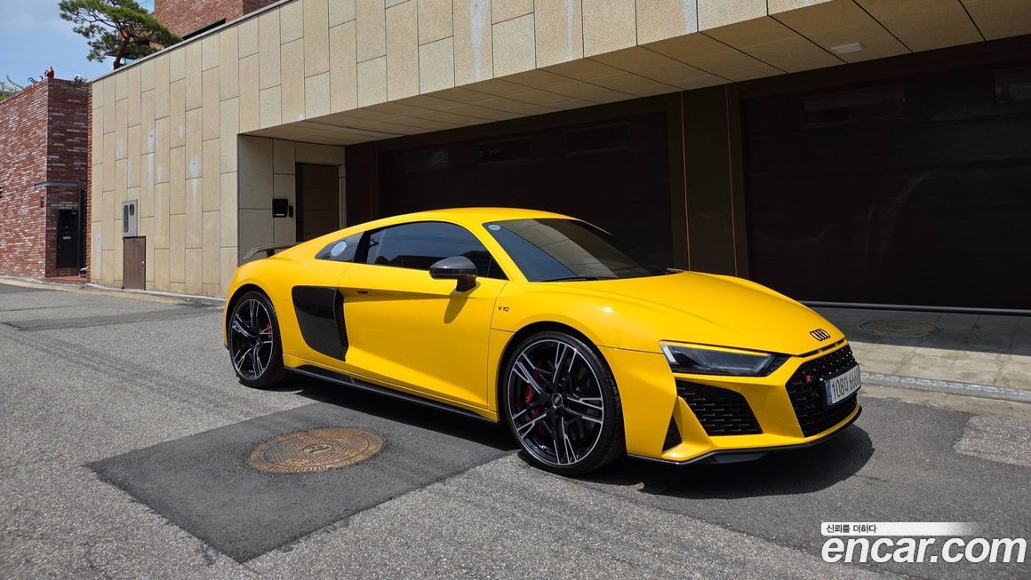 Audi R8 2021
