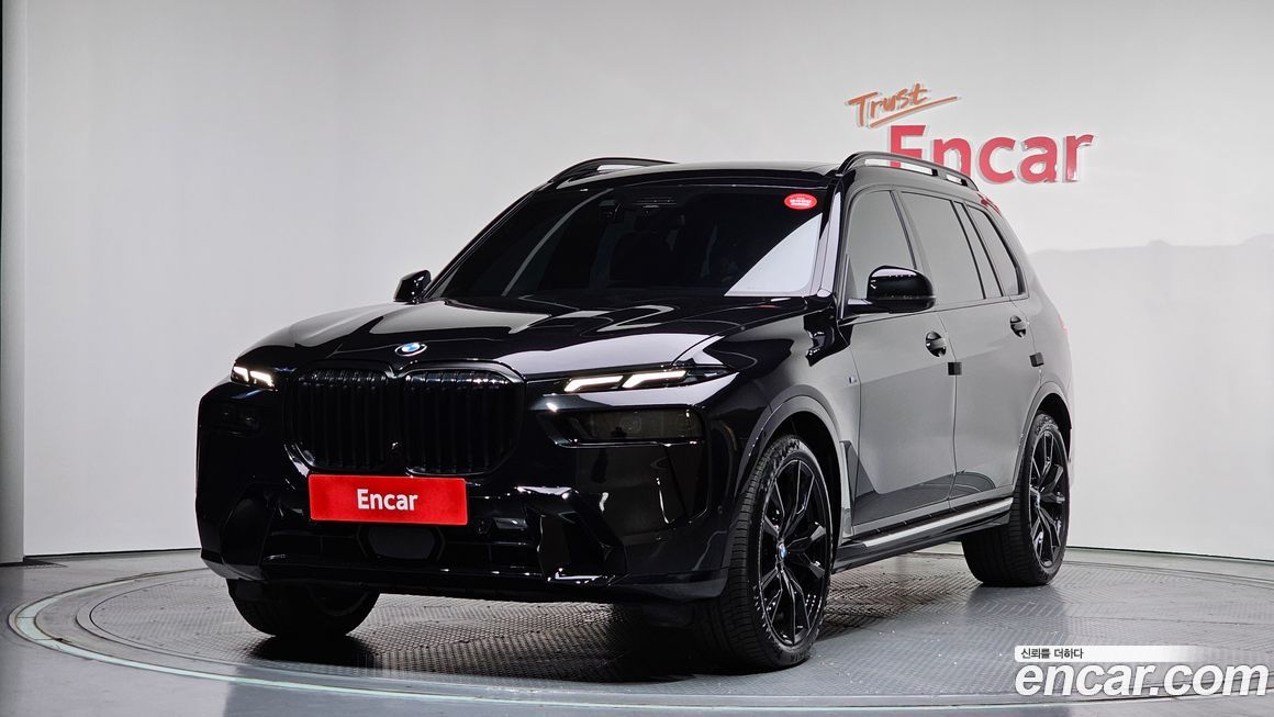 BMW X7 2025