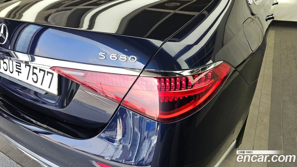 Mercedes-Benz S-Class 2022