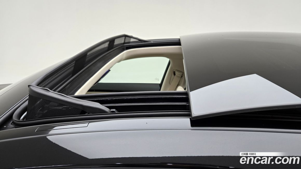 Mercedes-Benz S-Class 2026