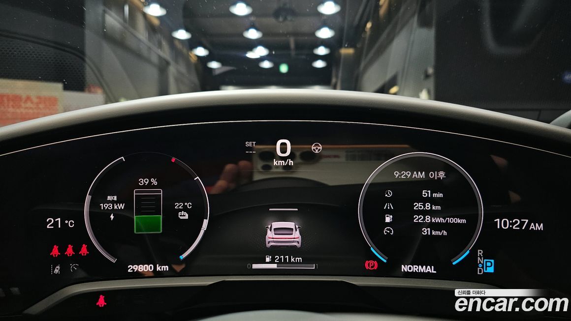Porsche Taycan 2025