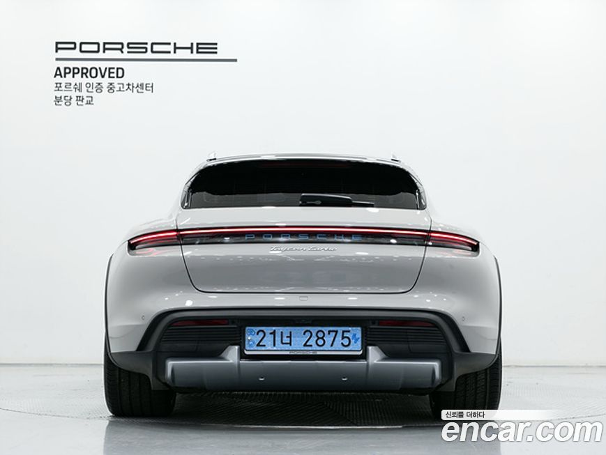 Porsche Taycan 2024