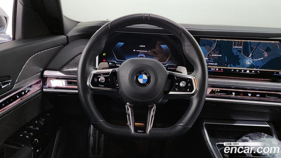 BMW 7-Series 2024