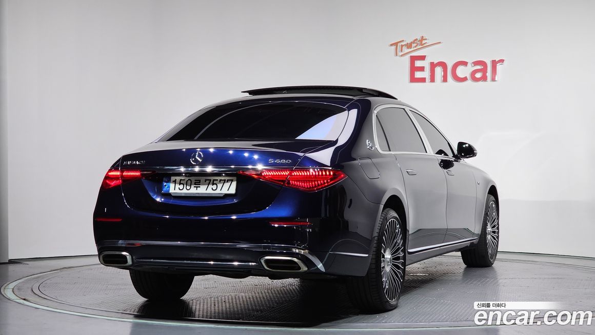 Mercedes-Benz S-Class 2022