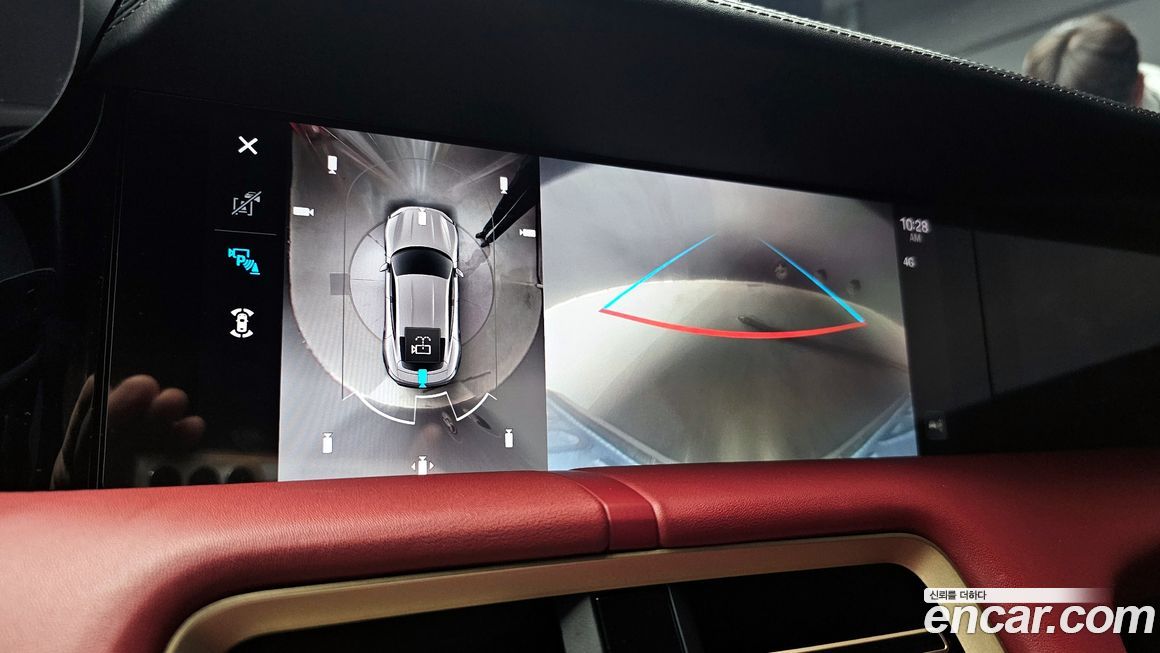 Porsche Taycan 2025
