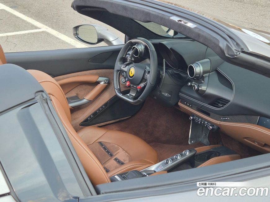 Ferrari F8 2021