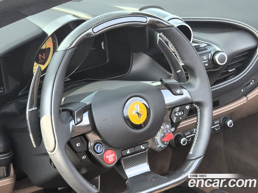 Ferrari F8 2021