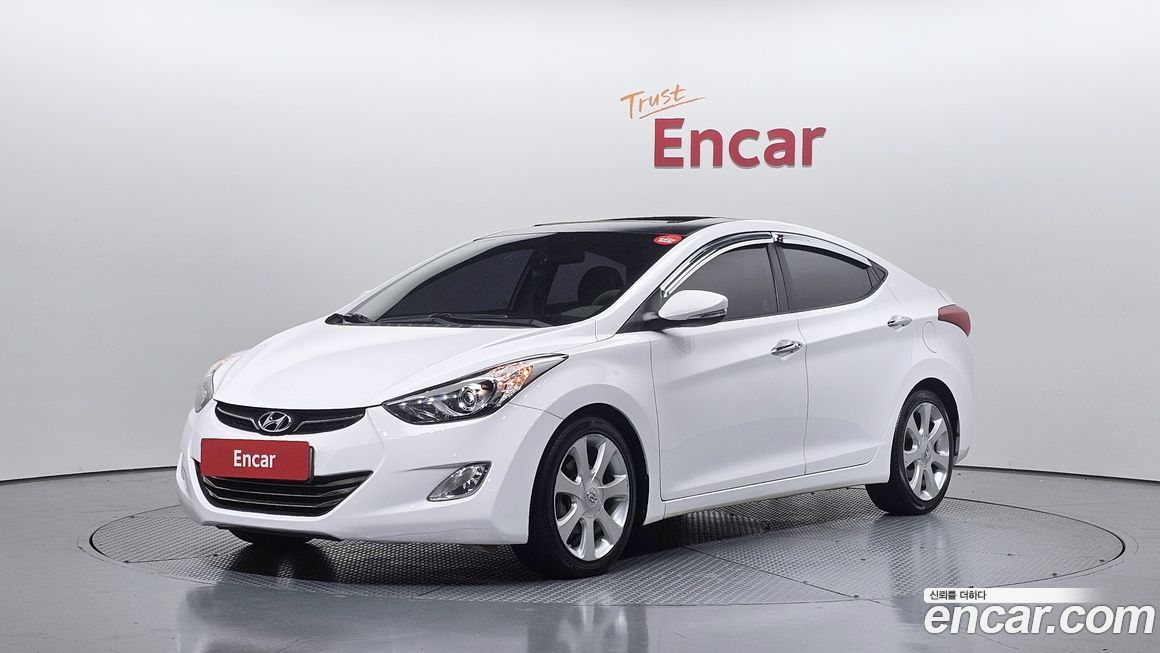 Hyundai AVANTE 2012