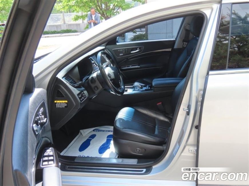 Kia K9 2015