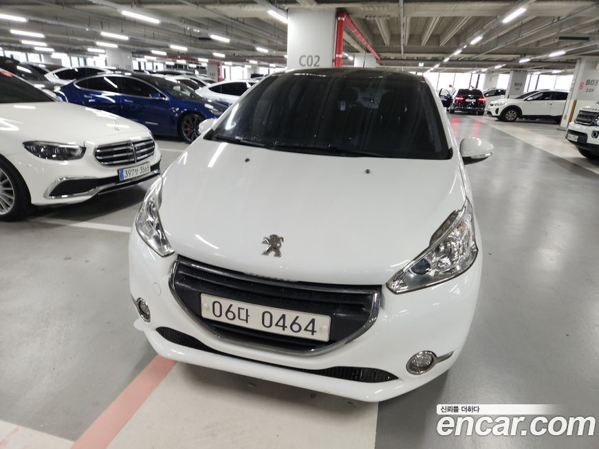 Peugeot 208 2016