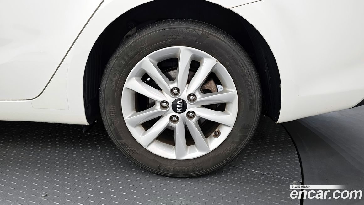 Kia K3 2017