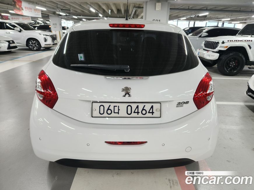 Peugeot 208 2016