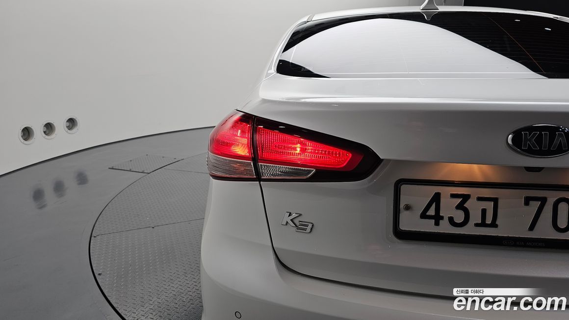 Kia K3 2017