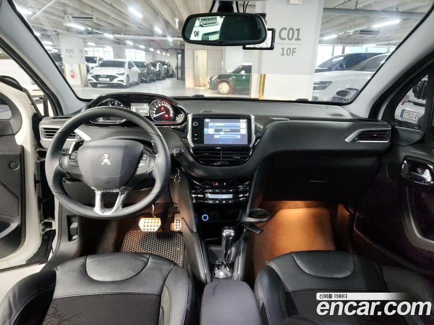 Peugeot 208 2016