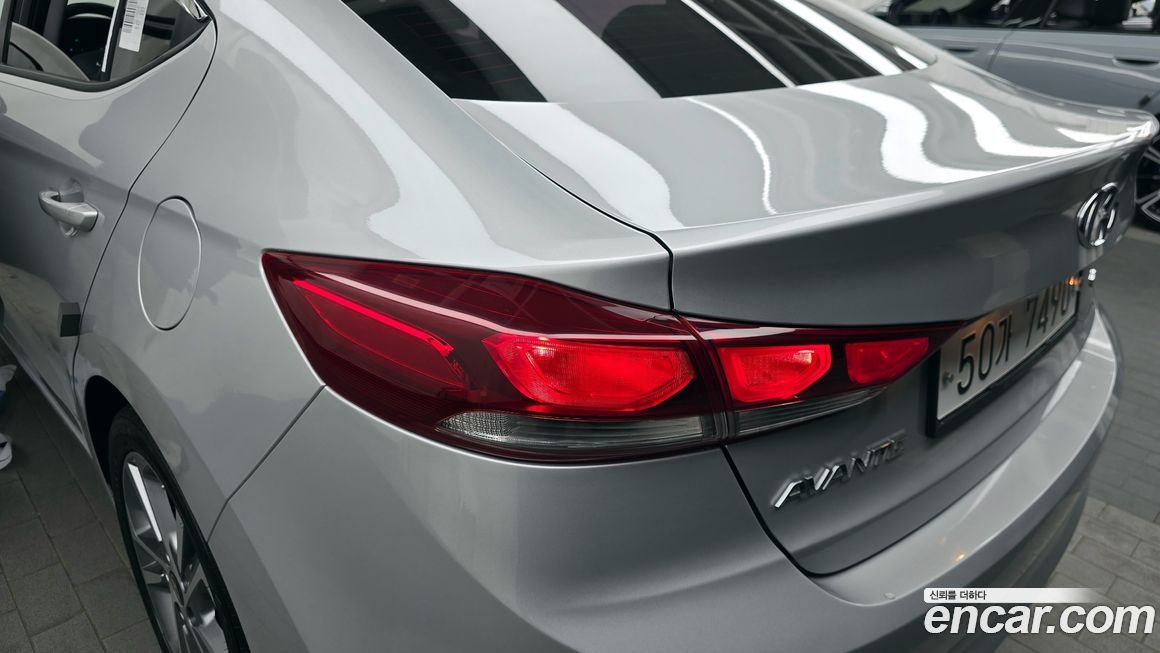 Hyundai AVANTE 2018