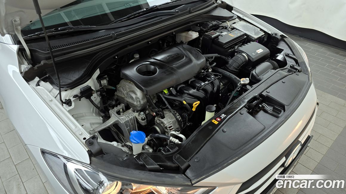 Hyundai AVANTE 2018