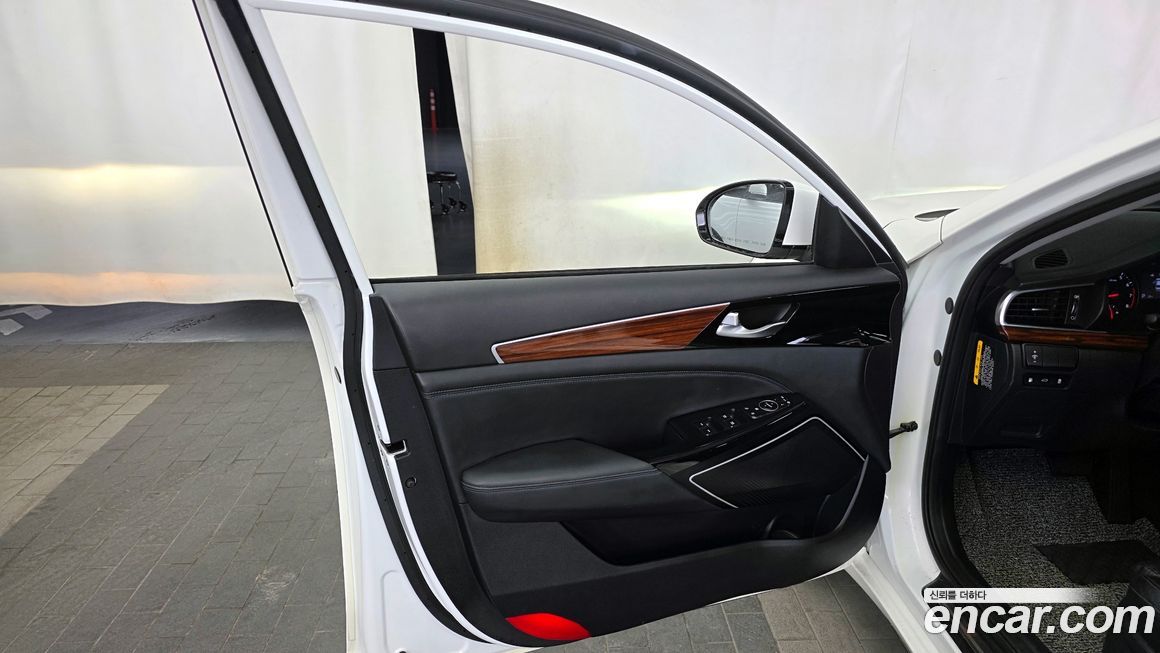 Kia K7 2017