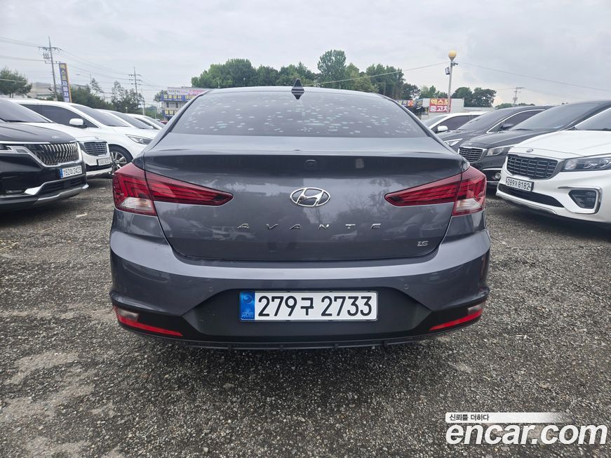 Hyundai AVANTE 2020