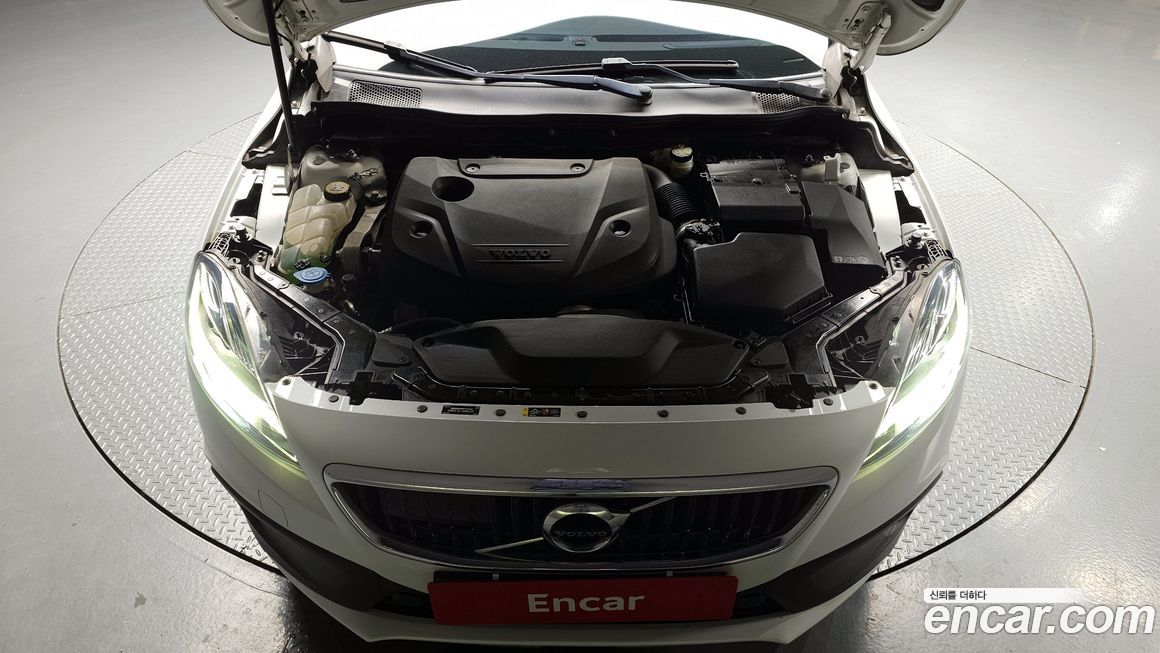 Volvo V40 2019