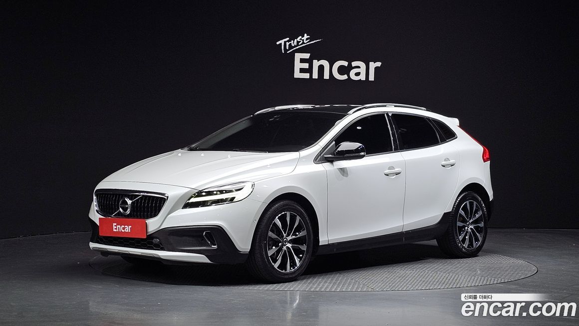Volvo V40 2019
