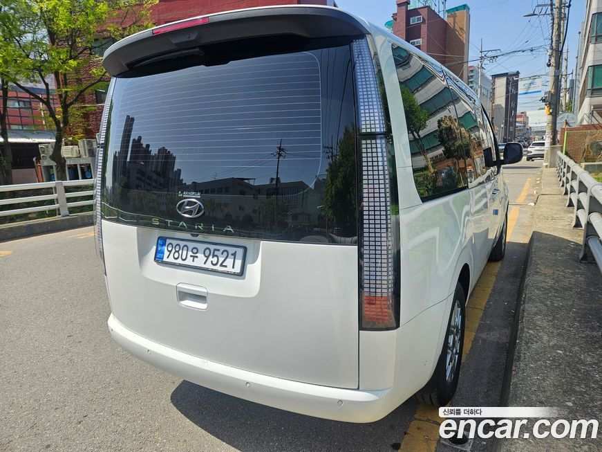 Hyundai Staria 2026