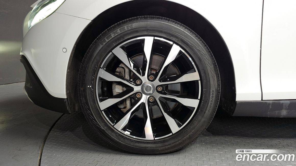 Volvo V40 2019
