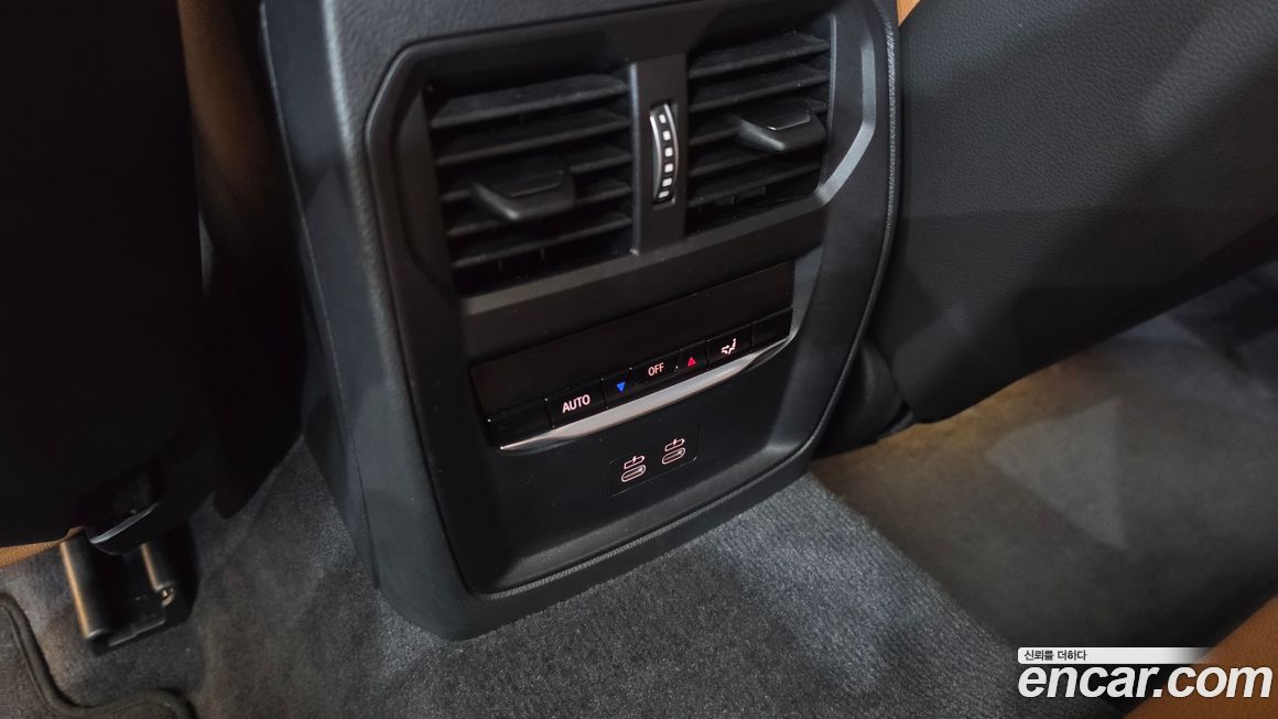 BMW 3-Series 2023