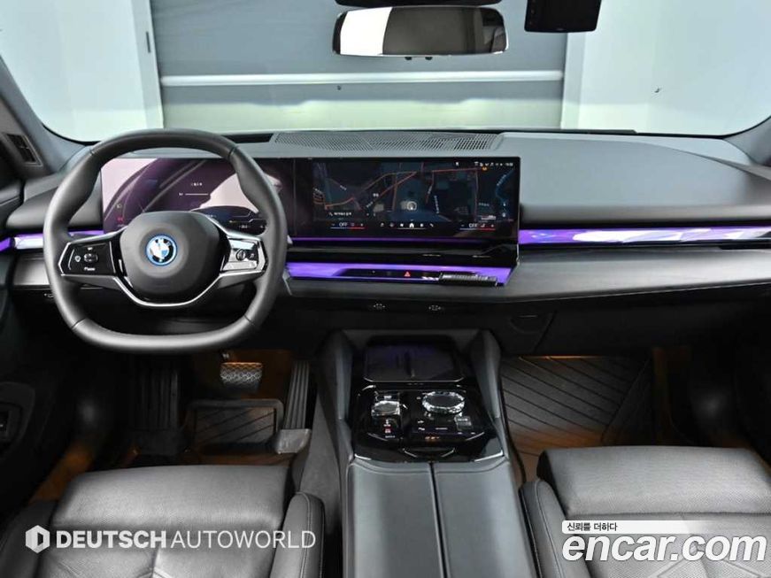 BMW i5 2024