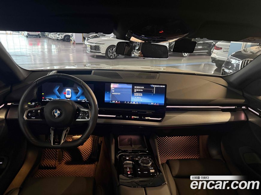 BMW 5-Series 2024