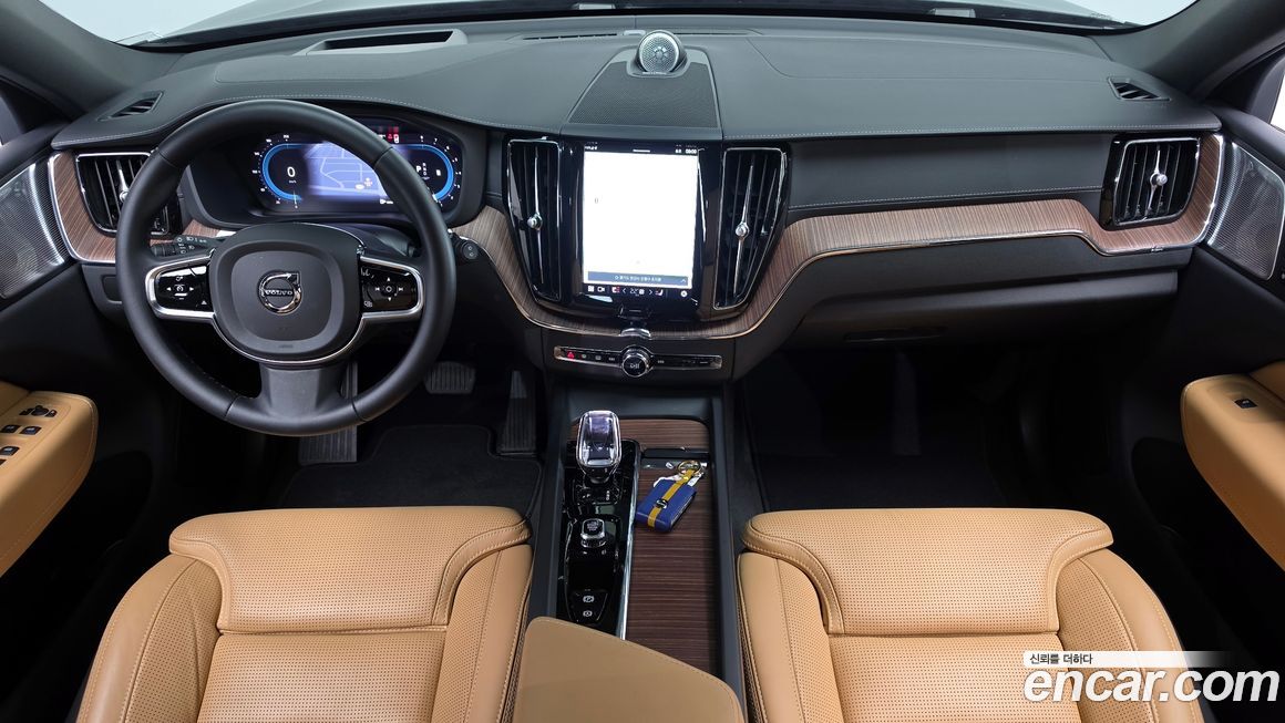 Volvo XC60 2024